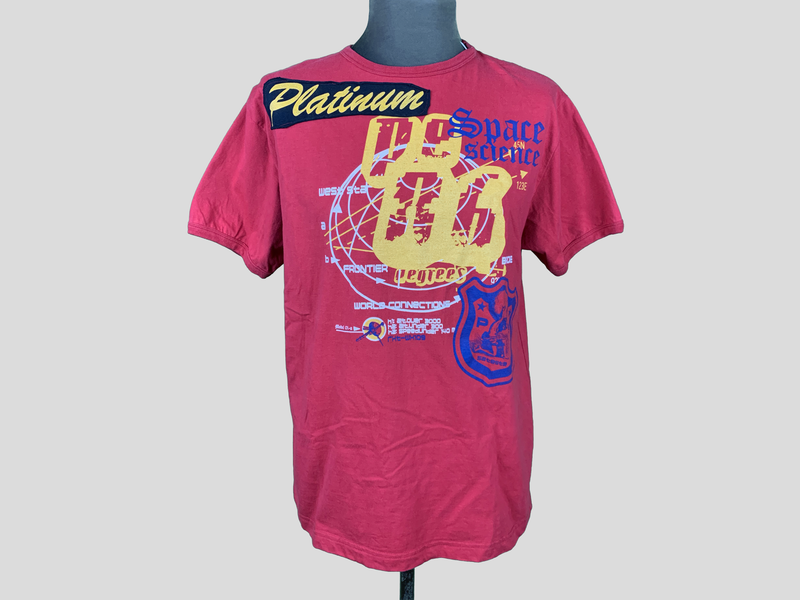 T-Shirt in Rot mit Aufdruck