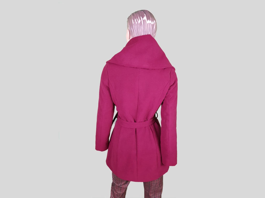 LTB Coat »Burgundy in the Bergmannkiez« – View 2